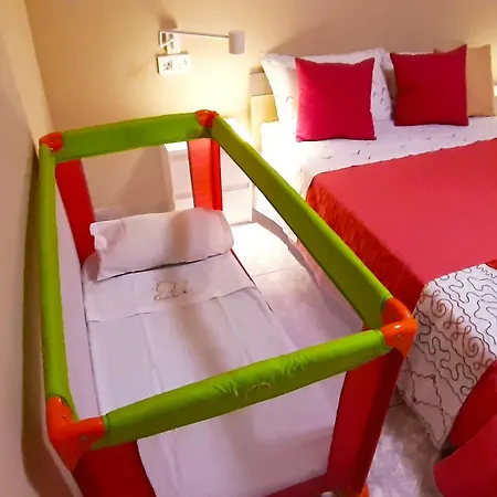 Apartment Cool And Big 50 Mt By The Ocean 6-8 Pax *