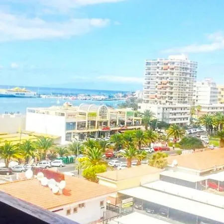 Apartment Cool And Big 50 Mt By The Ocean 6-8 Pax *