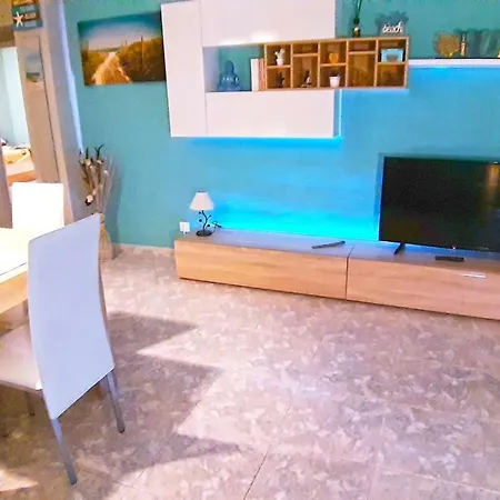 Apartment Cool And Big 50 Mt By The Ocean 6-8 Pax Arona (Tenerife)