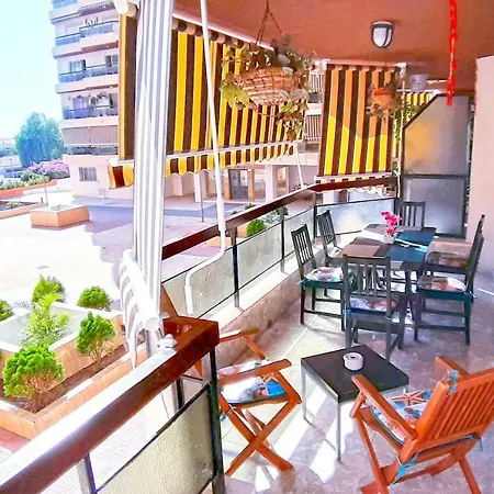 Apartment Cool And Big 50 Mt By The Ocean 6-8 Pax *